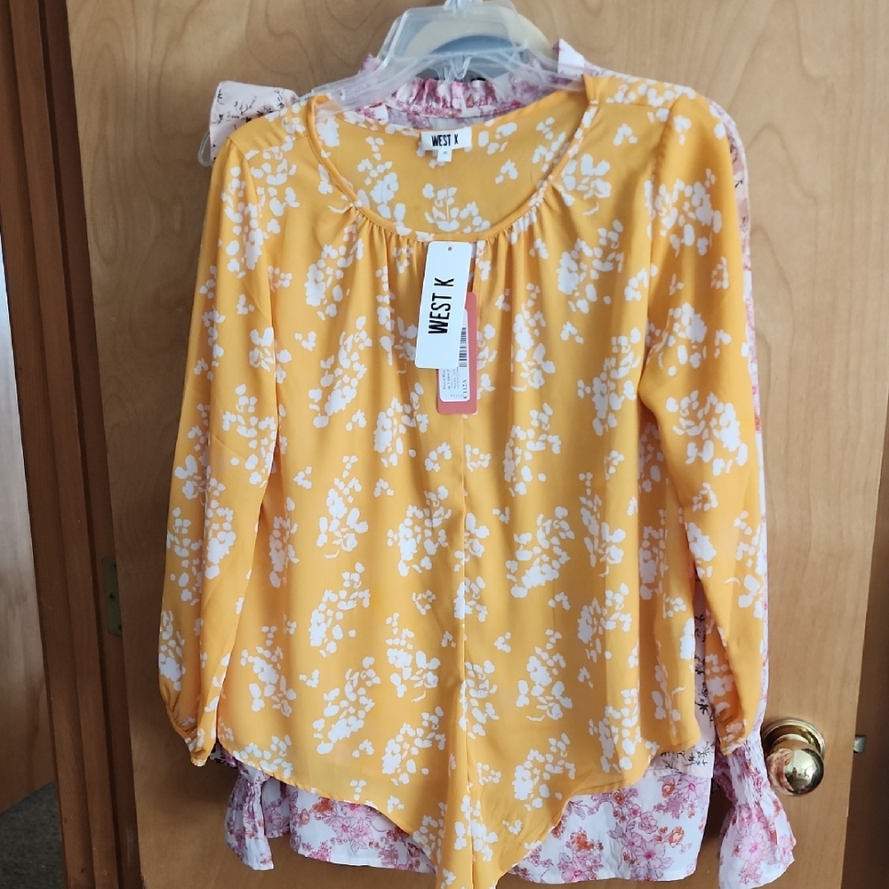 West K Mustard Yellow Floral Women's Blouse